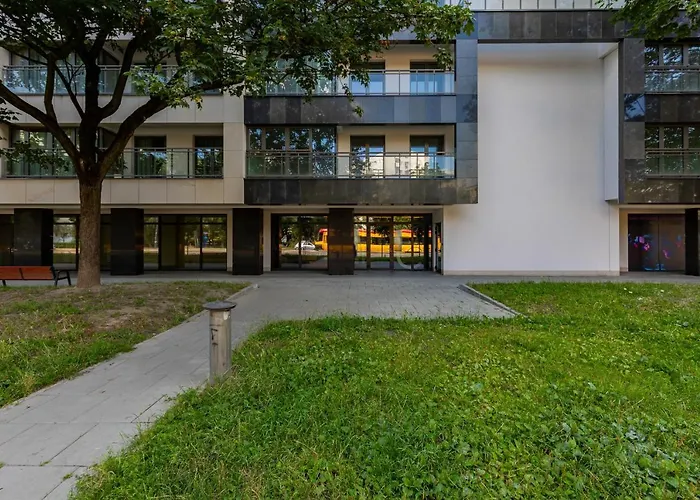 Avenue Solidarnosci On Wola By Renters Apartment Warsaw