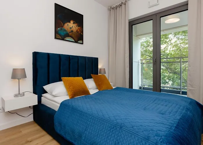 Avenue Solidarnosci On Wola By Renters *